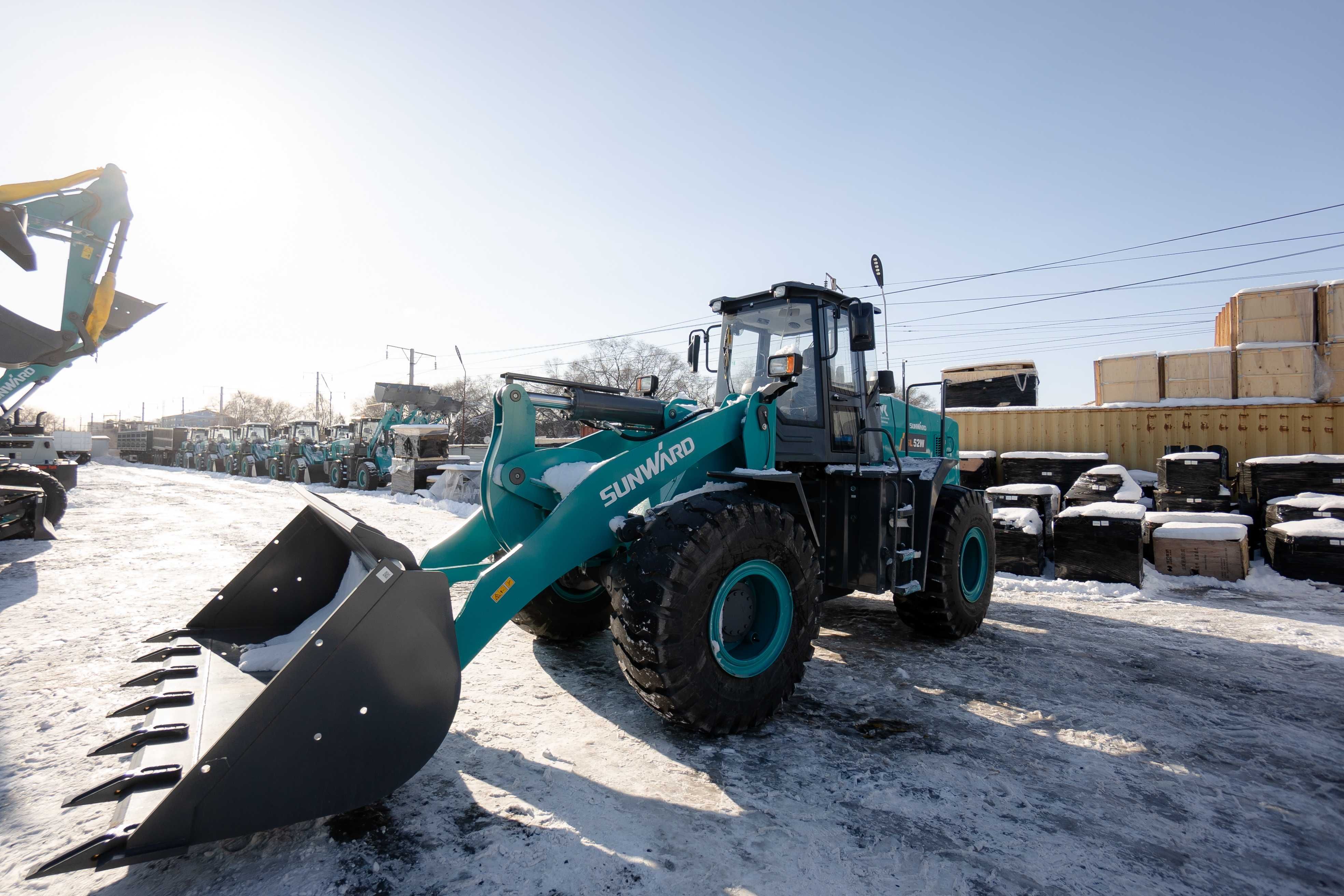 Фронтальный погрузчик SUNWARD SL52W