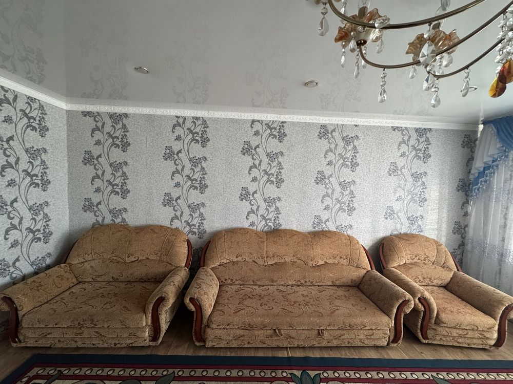 Продам диван уголок отдыха
