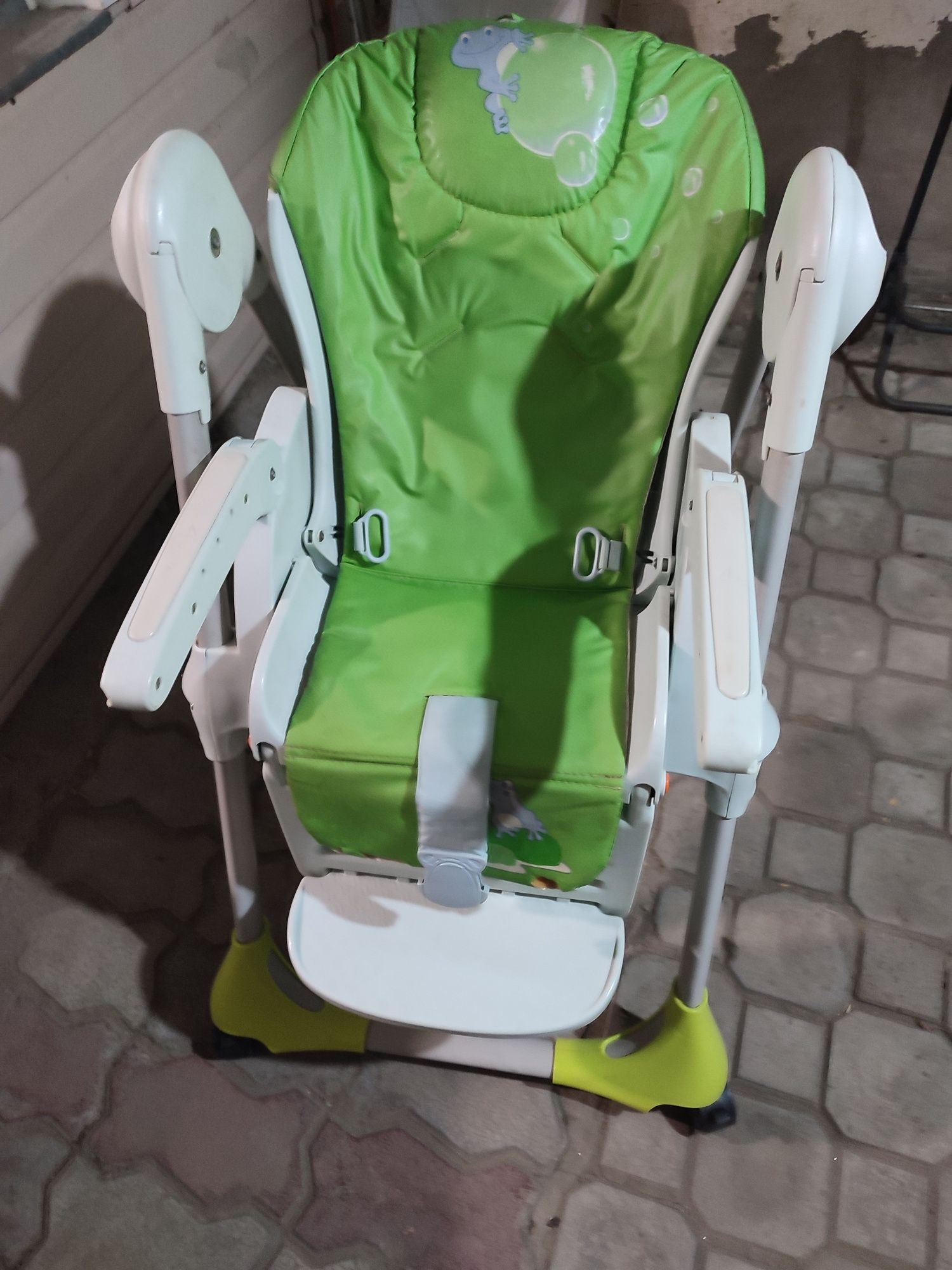 Стульчик для кормления Чикко. Chicco