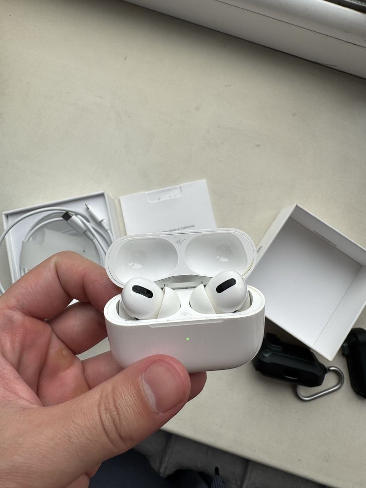 AirPods Pro оригигал