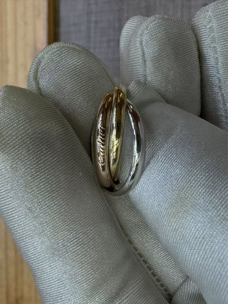 Кольцо Cartier Trinity 750 проба