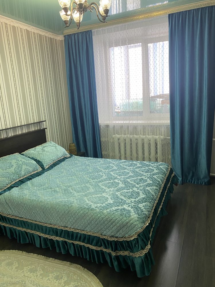Покрывало и шторы