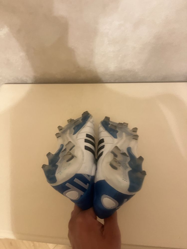 Бутсы adidas 41-42 р