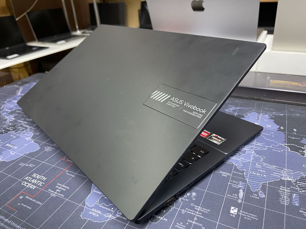 Ноутбук Asus VivoBook 15 Ryzen 5-7520U|8Gb|SSD512Gb|Radeon
