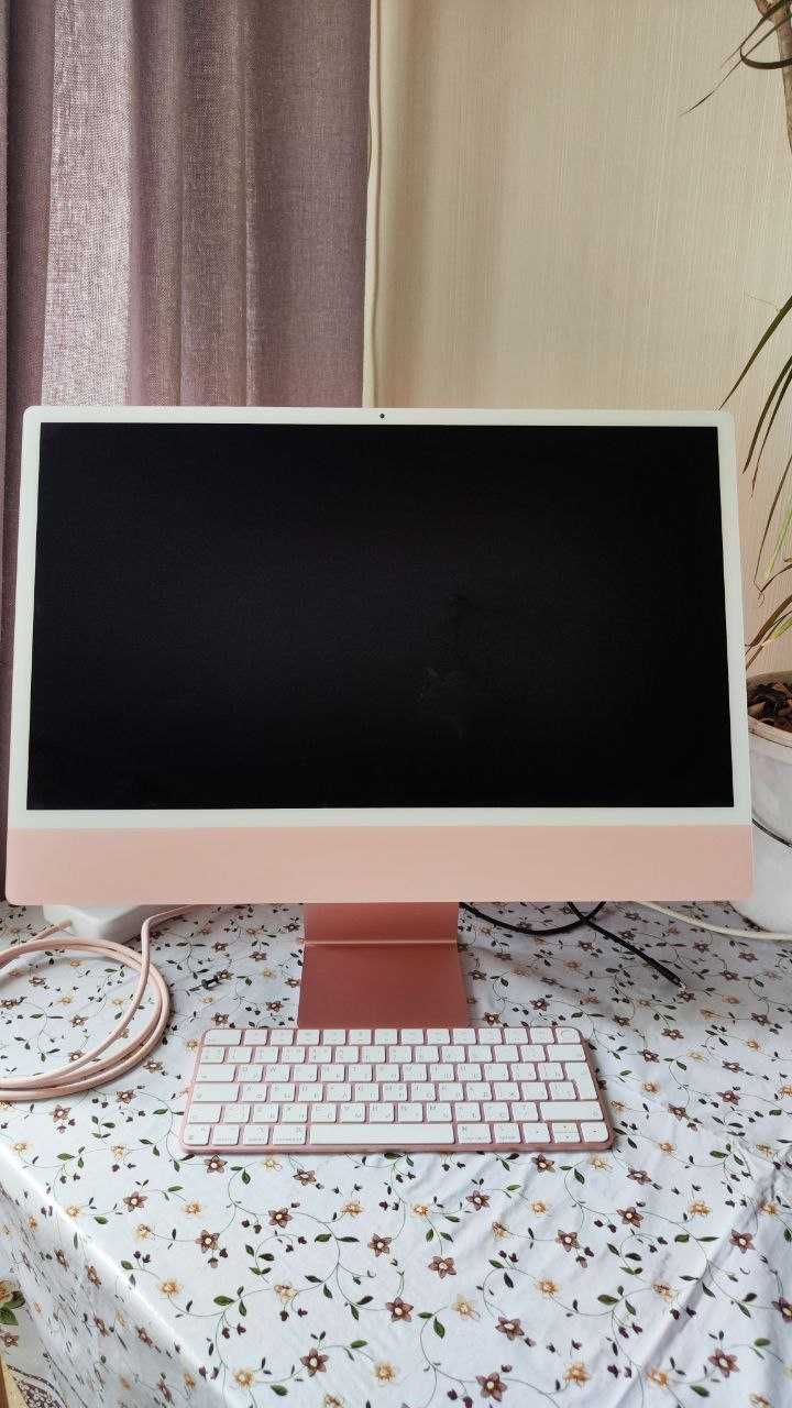 Apple iMac 24 2021 - Retina 4.5K/M1/16GB/SSD 512 GB