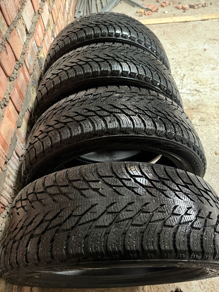 Шины Hakkapellita 235/50 r20