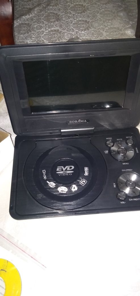 DVD PLEER новая состояние идеальное