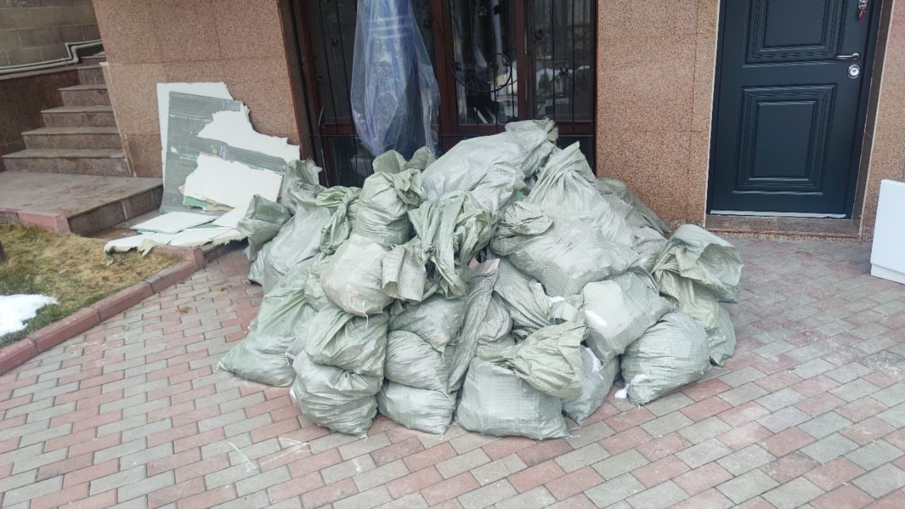 Вывоз мусора заездь паркинг демонтаж зиль камаз слом стены