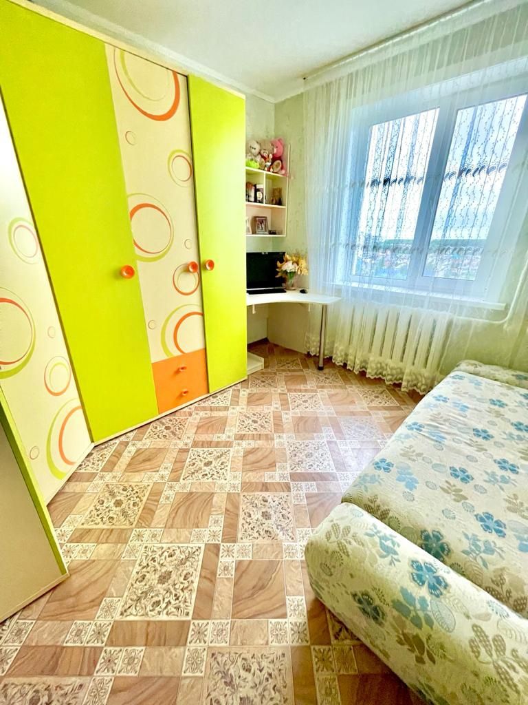 Продам 3 комнатную квартиру новой планировки , 19 микрорайон.