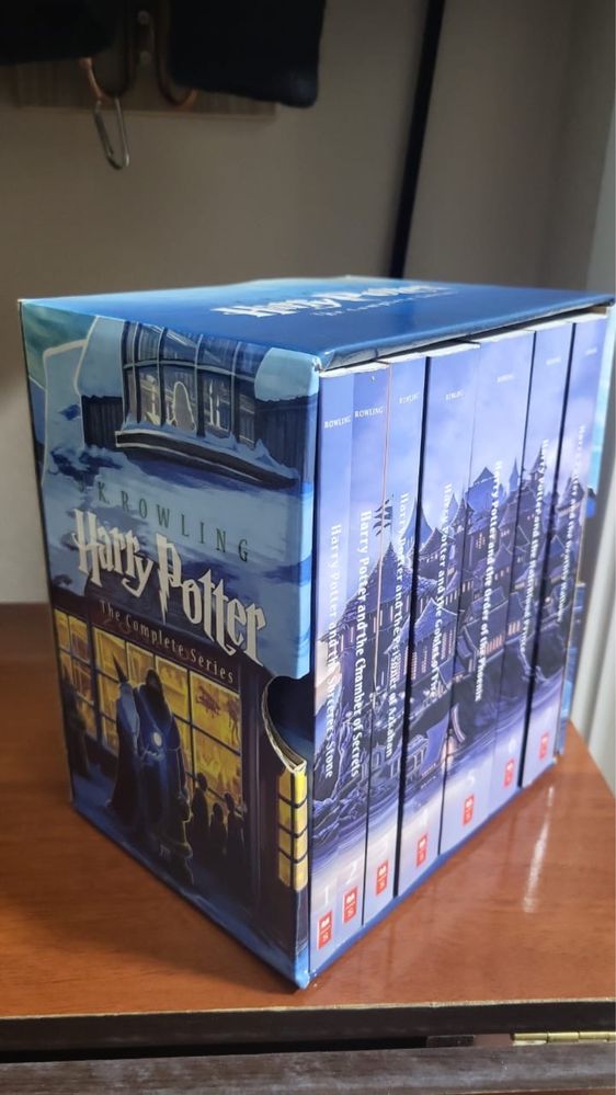 Гарри Поттер книги на английском