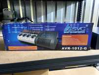 Стабилизатор напряжения SVC AVR-1012-g