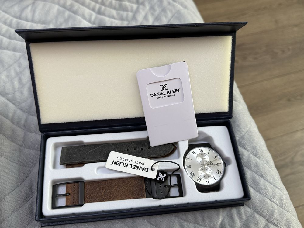 Новые часы Daniel Klein