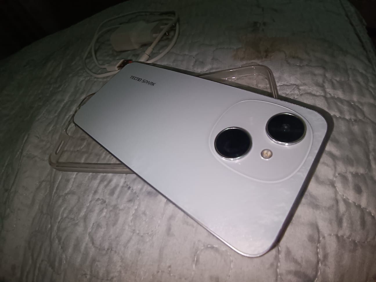 Tecno spark go1 (новый)