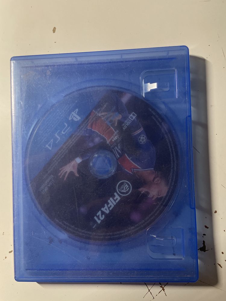 Detroit, Batman Arkham Knight, Fifa 21 на PS4