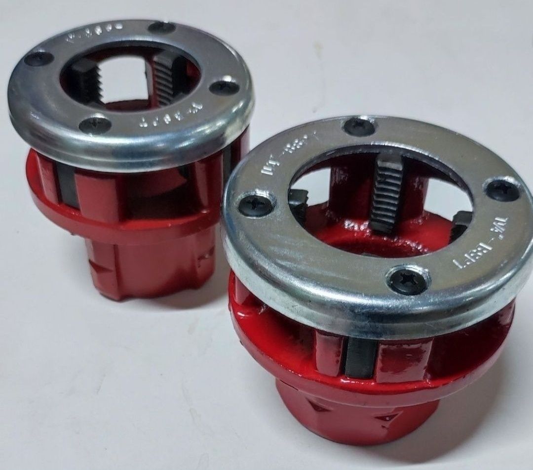 Набор звездочек Torx T20-T50 и шестигранников 2-10мм Т-образной формы.