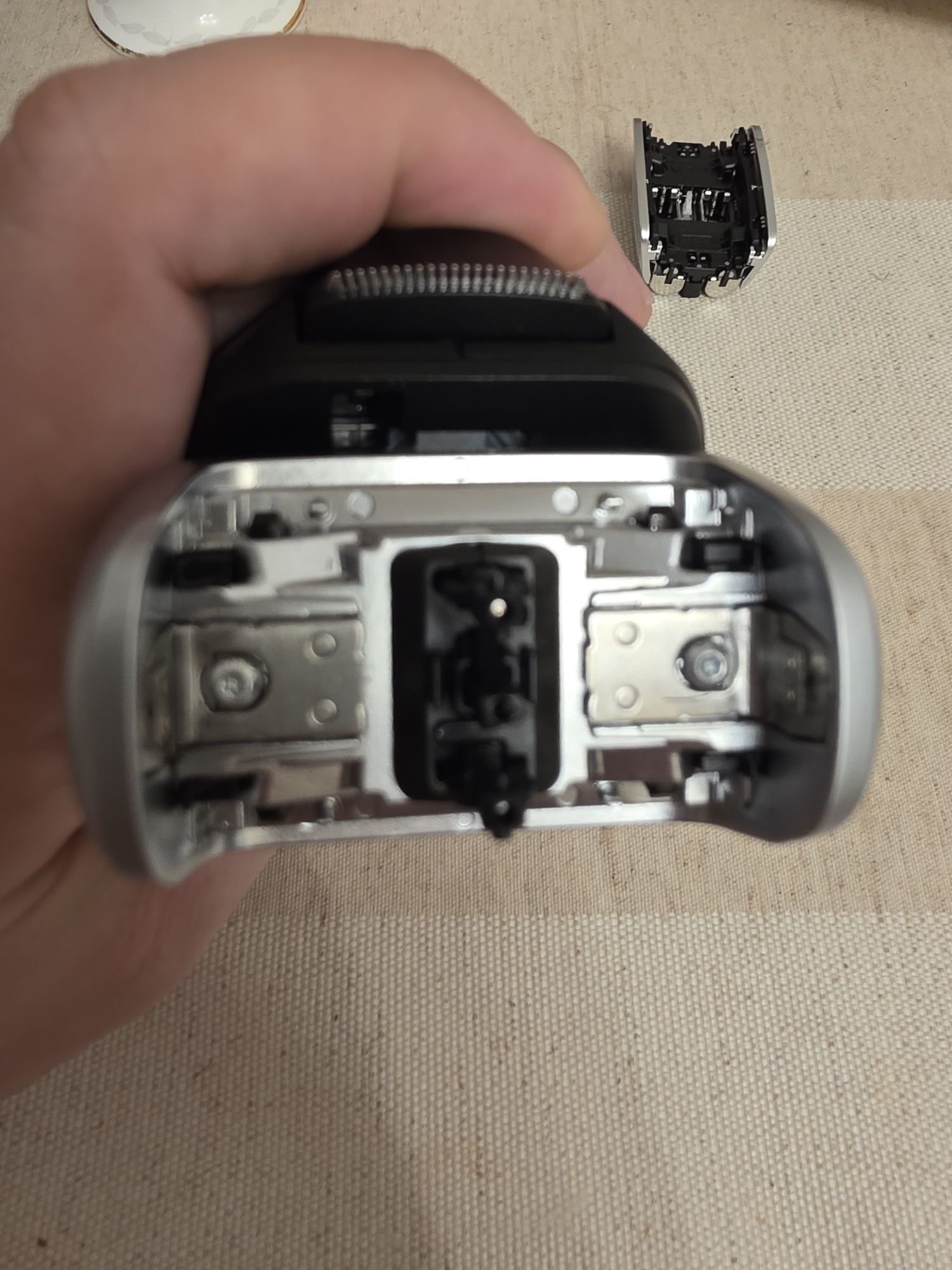 Электробритва Braun S8