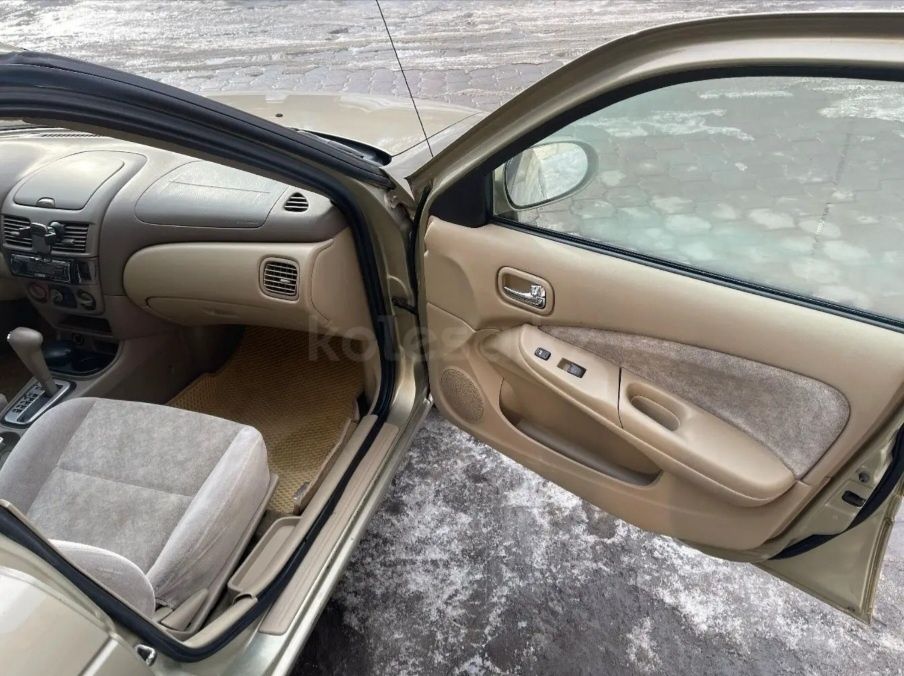 Продам Nissan sentra 2002 год