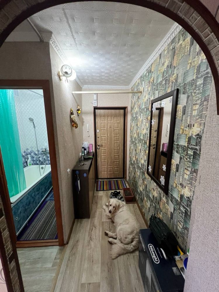 Продам 3хкомнатную квартиру на 4 районе