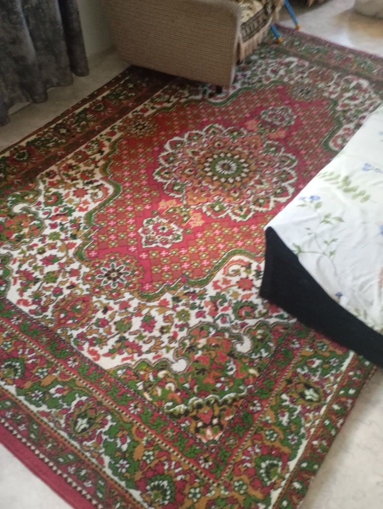 Продам ковер ковер