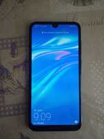 Продаю телефон huawei