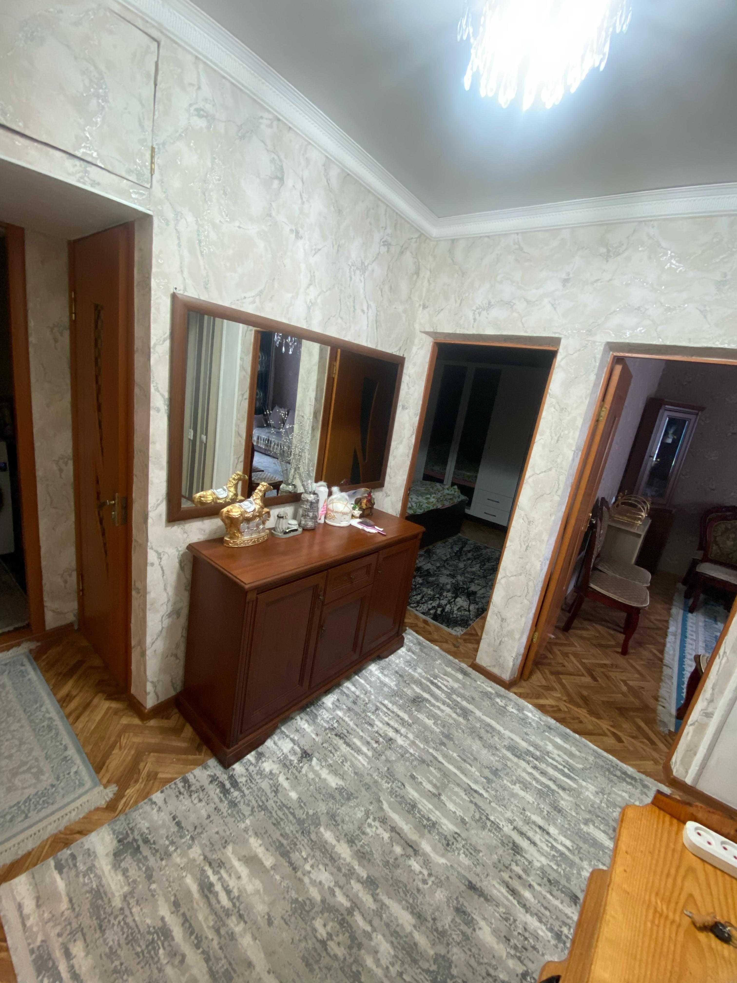 Продам квартиру Гаухар Империя