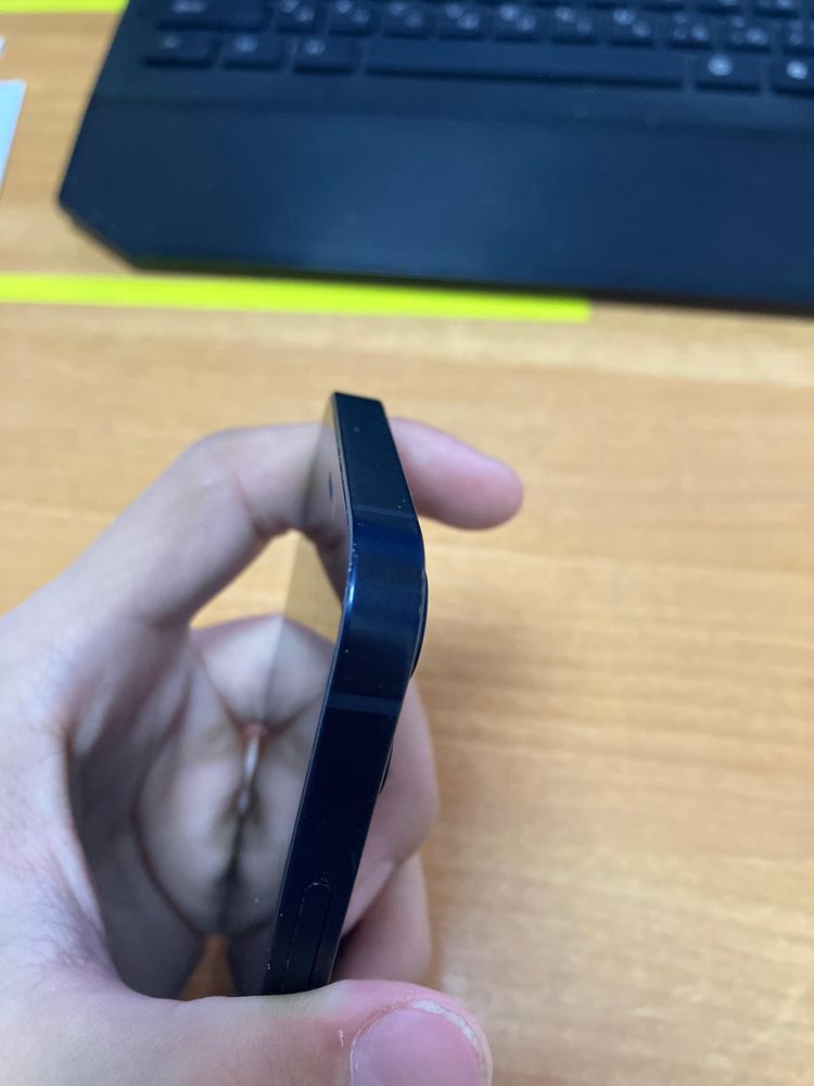 Iphone 12 mini память 128 гег батарейка 75%