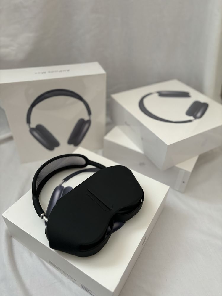 AirPods MAX Premium