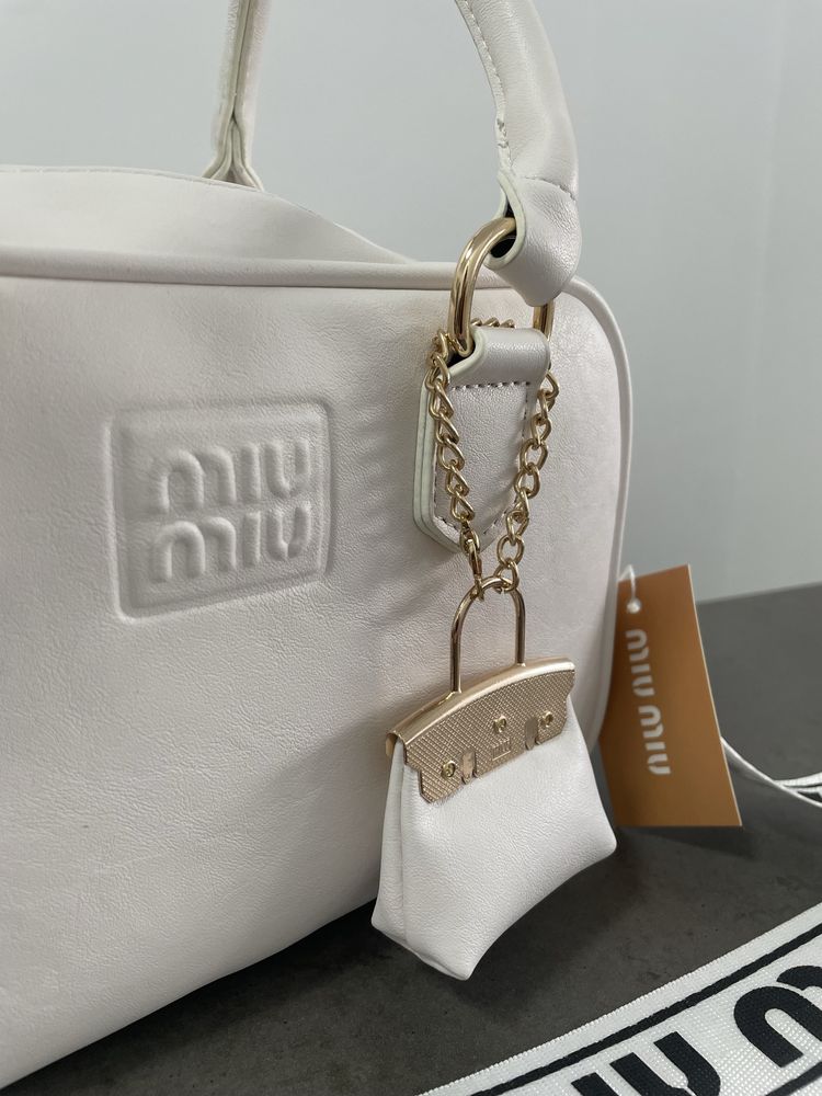 Продам сумку Miu Miu
