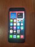 Продам.     Apple se
