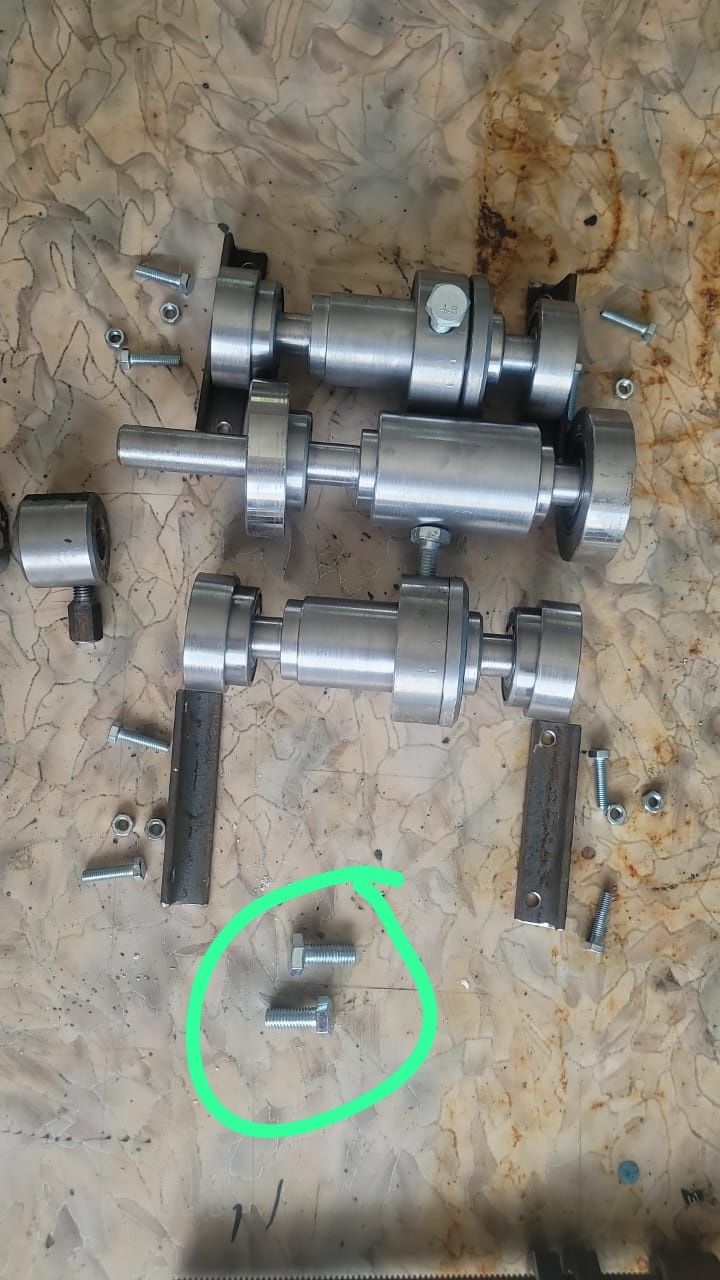 Ролик на 90 градусов гнёть.профтрубу 25× 25