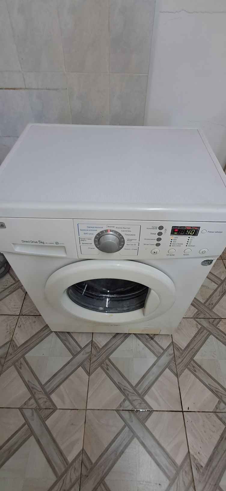 Продам стиральную машинку LG, 5 кг