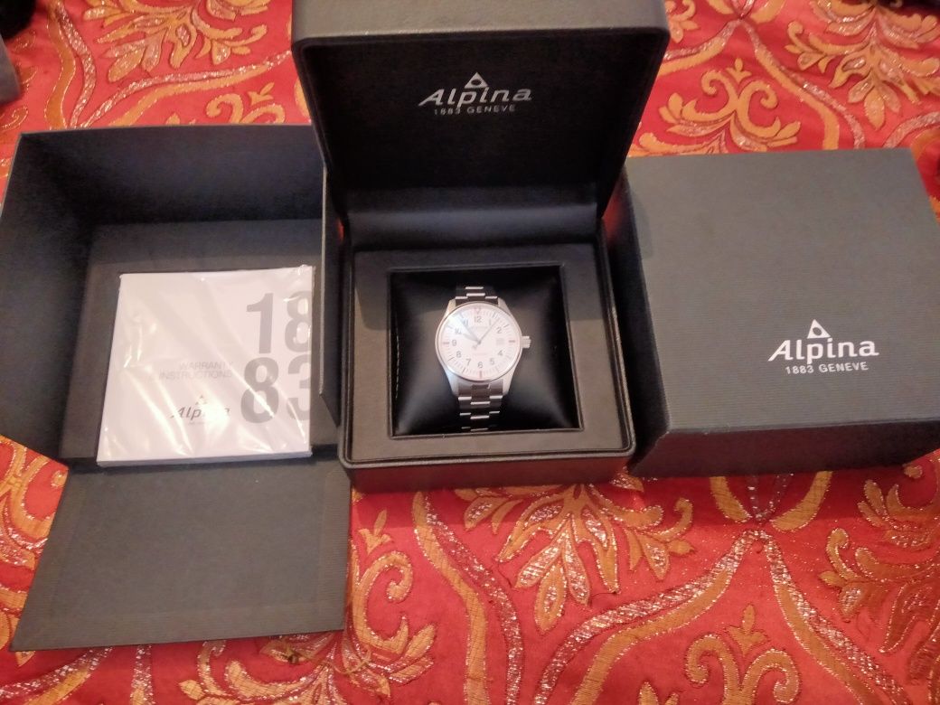 Продам швейцарские часы Alpina