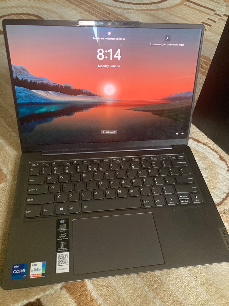 Ноутбук Lenovo Yoga i6