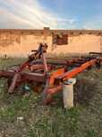 Продам КРН 5.6 и Плуг ПН 8-35