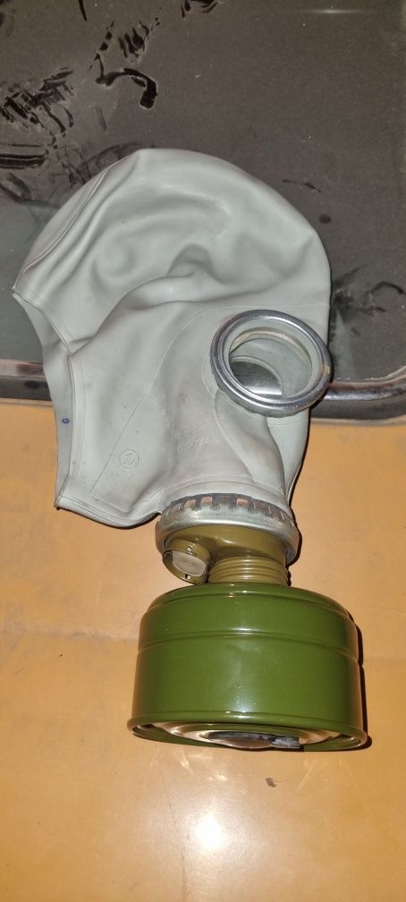 Противогаз ГП-5 с фильтром 74-го года