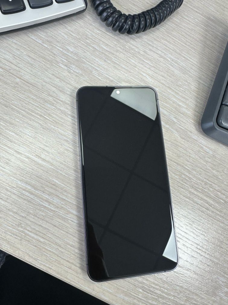 Samsung S24, 8/256, графит