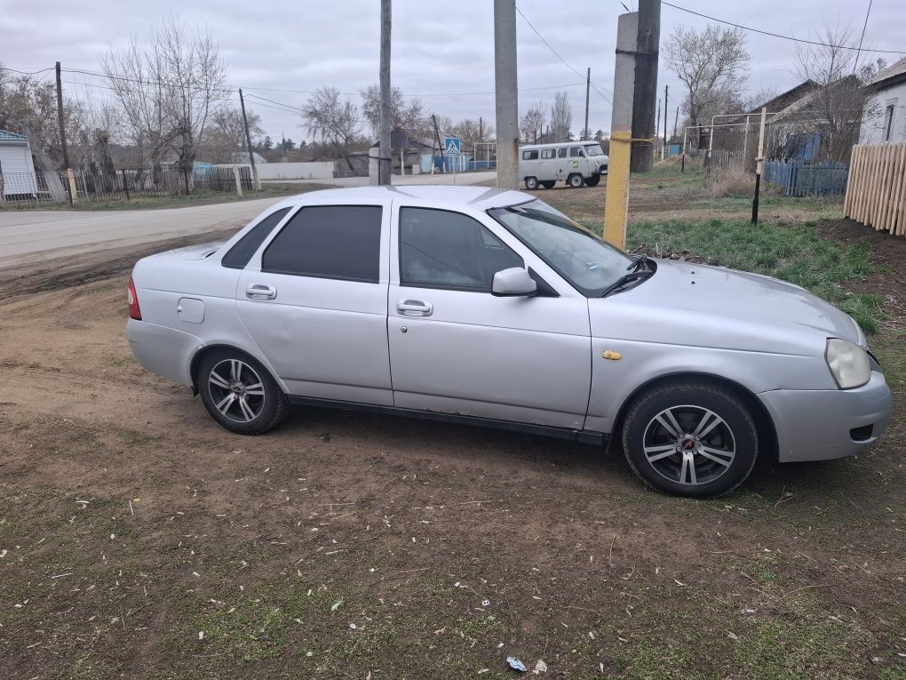 Продам Приору 2007г