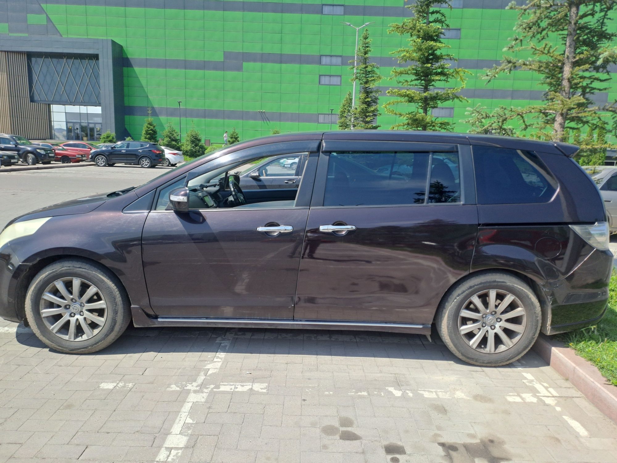 MAZDA MPV 2006г.