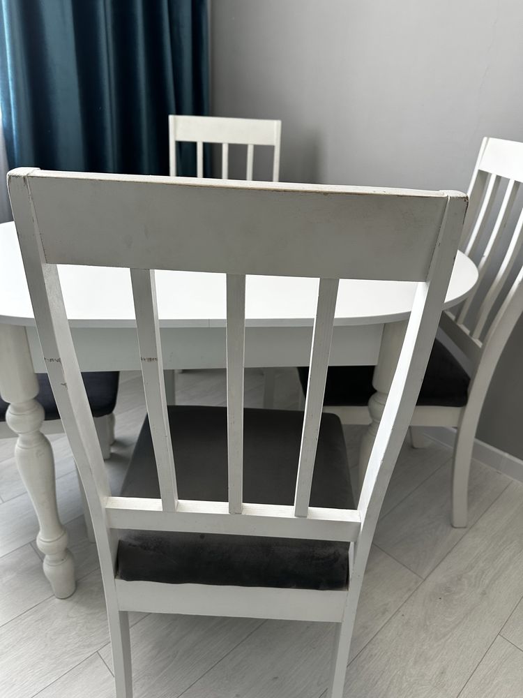 Продам стол и 4 стула