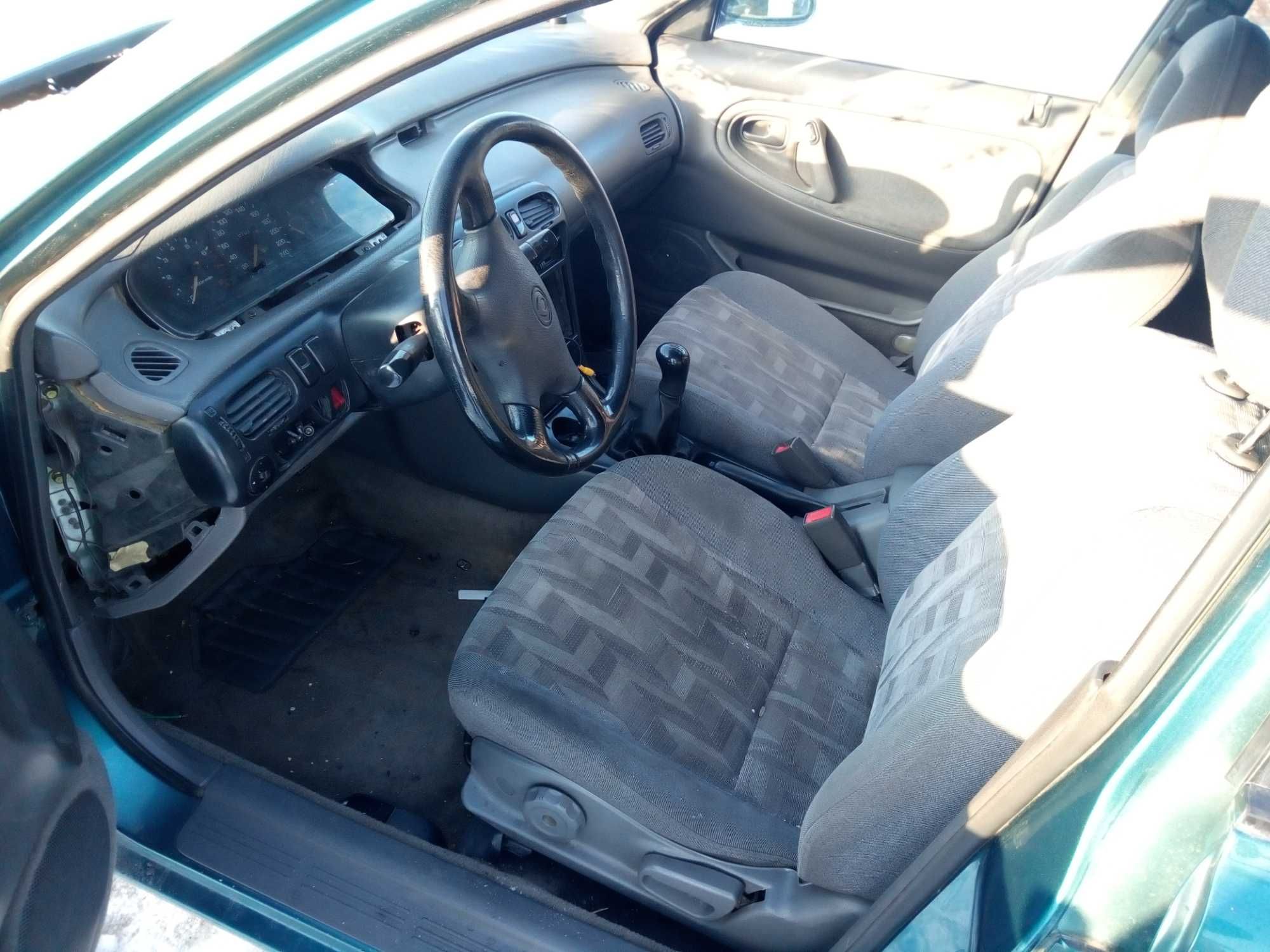 Mazda Cronos 1994 г.