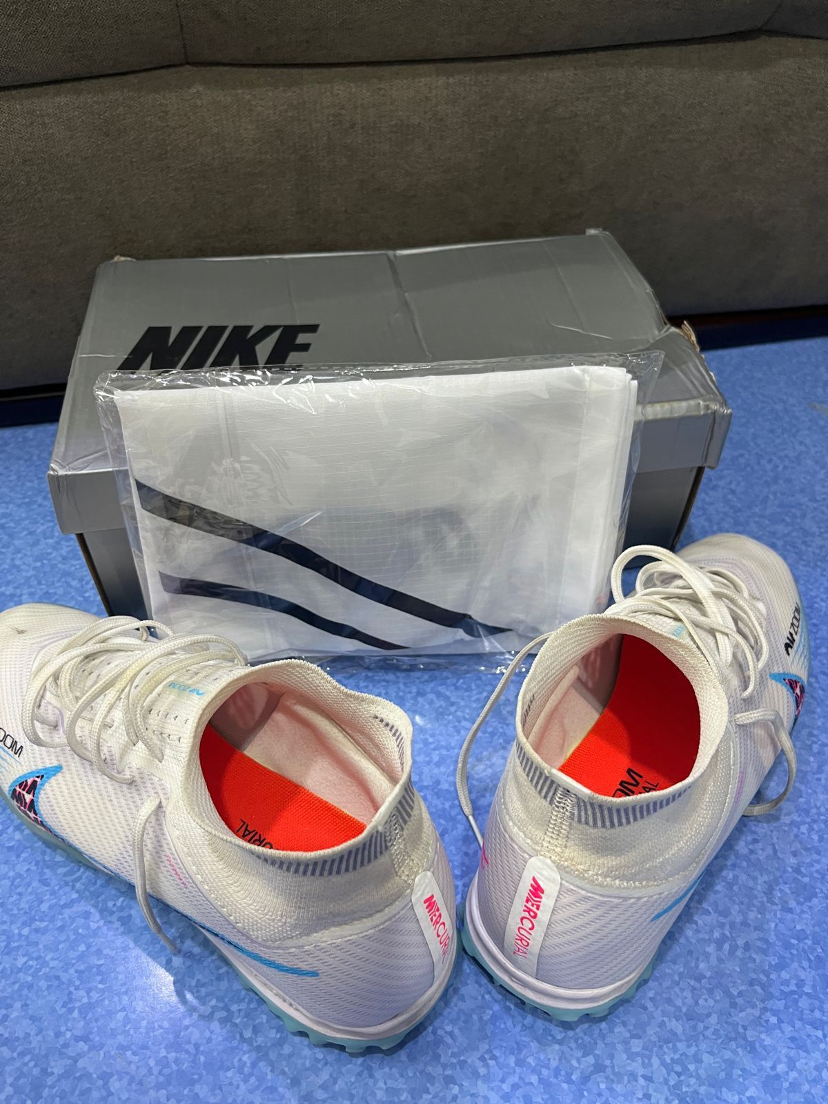 Nike air zoom белый  сороконожка. 42 размера  в лучшем качестве