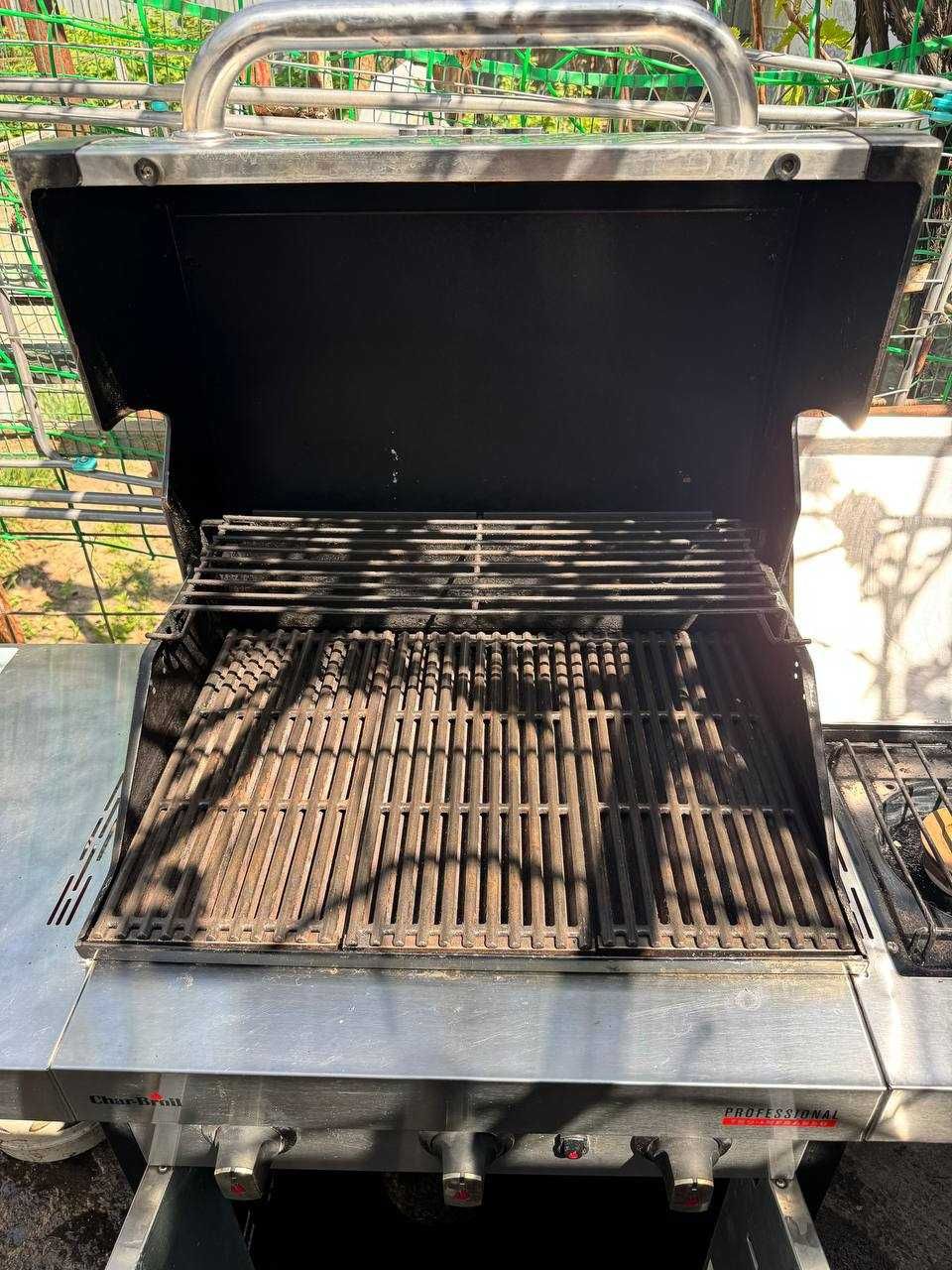 Гриль газовый Char-Broil Professional PRO 3S
