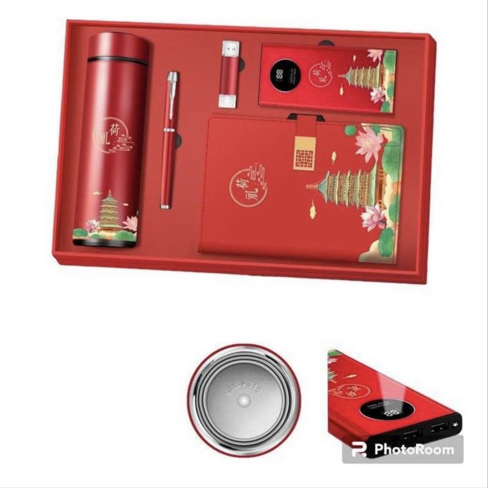 Hello Kitty Doraemon Power Bank Подарочный набор термос флешка блокнот