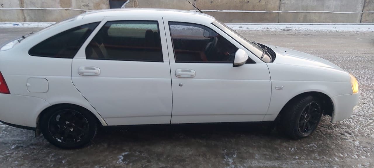 Продам приору 2013