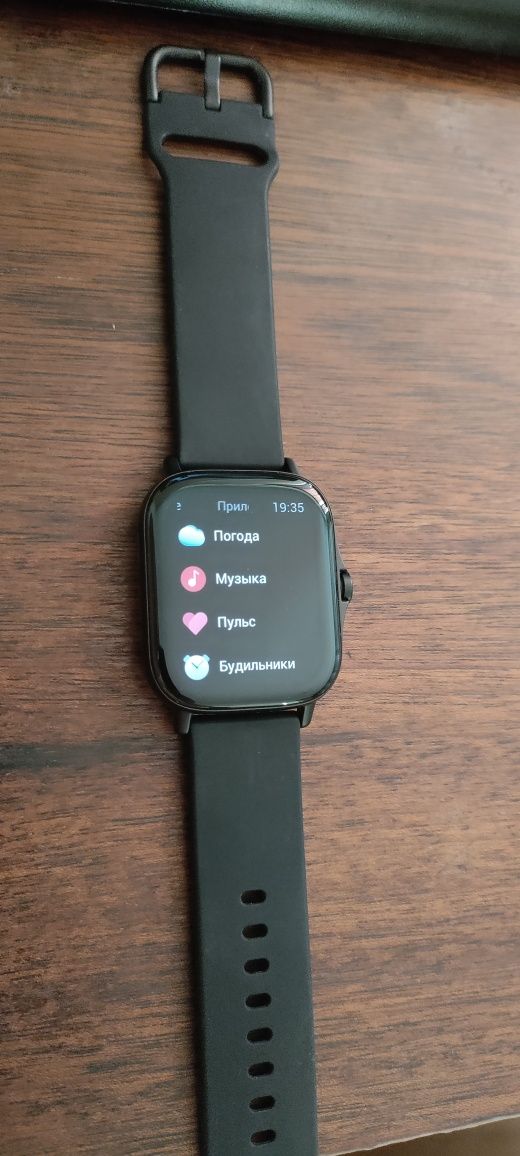 Продам смарт часы Amazfit GTS 2