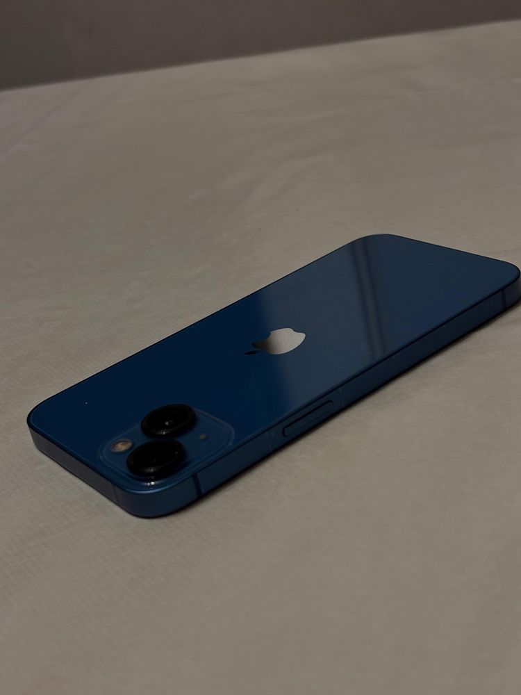Продаю     iphone   13 в хорошем состояний