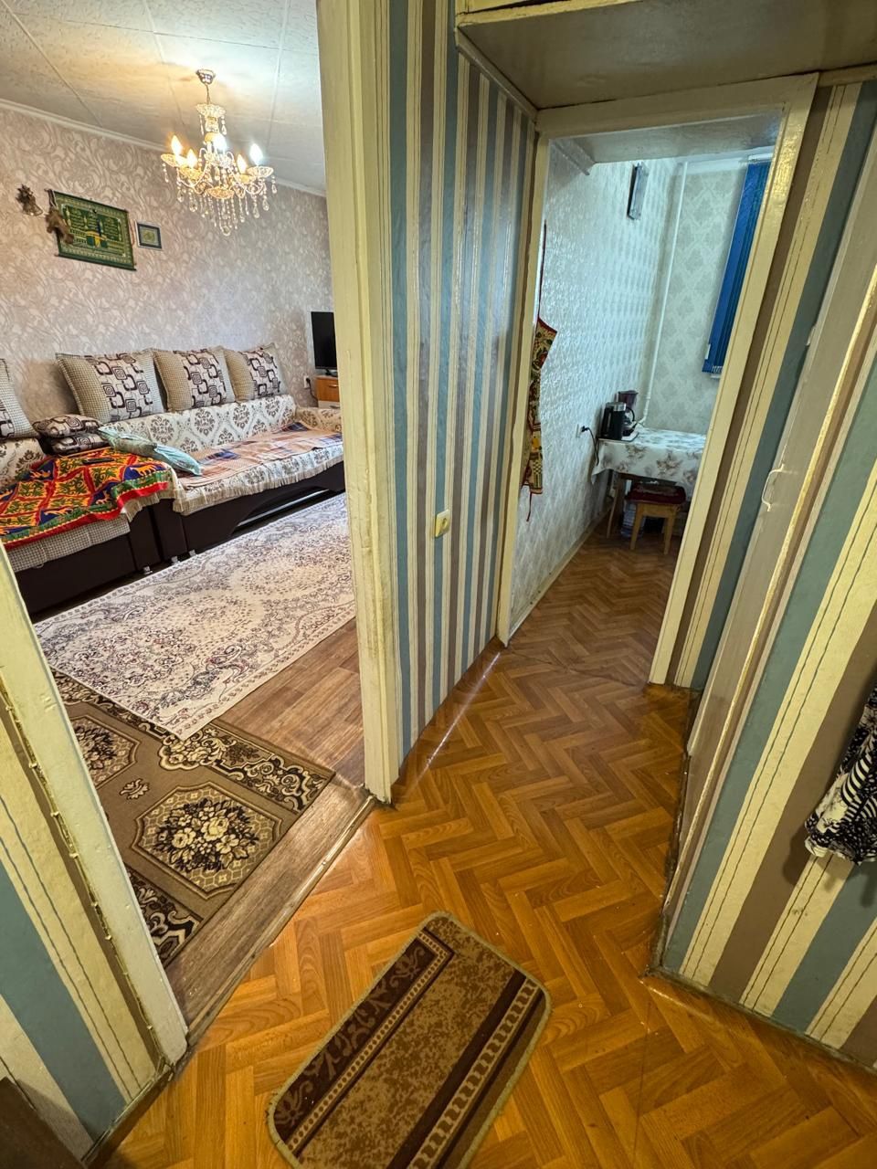 Продаётся 1.5 ком. Квартира ул. Виноградова 12/1