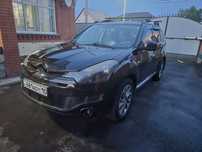 Mitsubishi Outlander XL