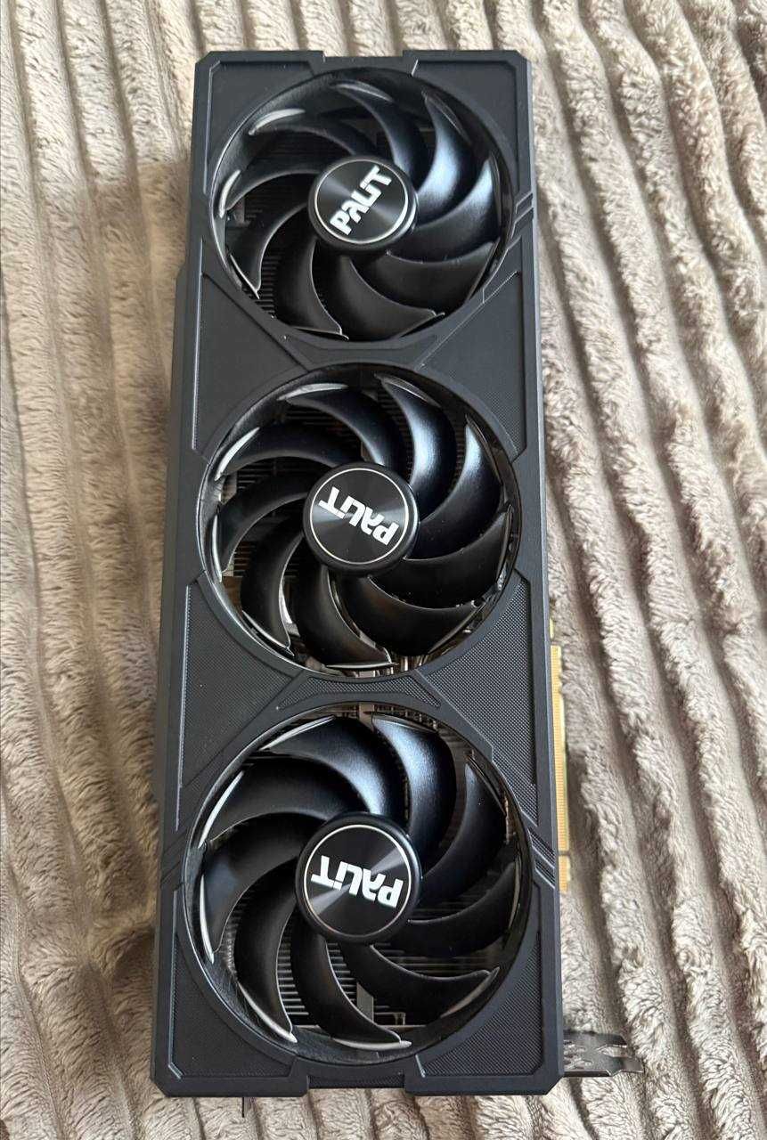 NVIDIA Geforce RTX 4070 12GB GDDR6X