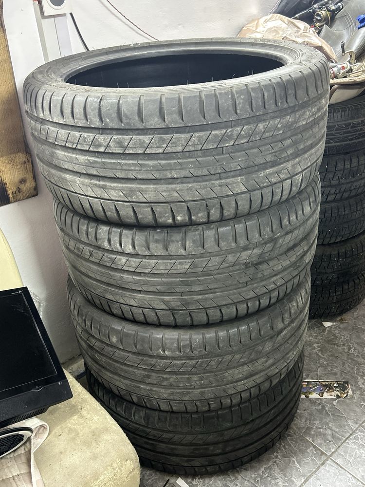 Продам летний комплект резины Michelin LatSport 3, 265/40/R21